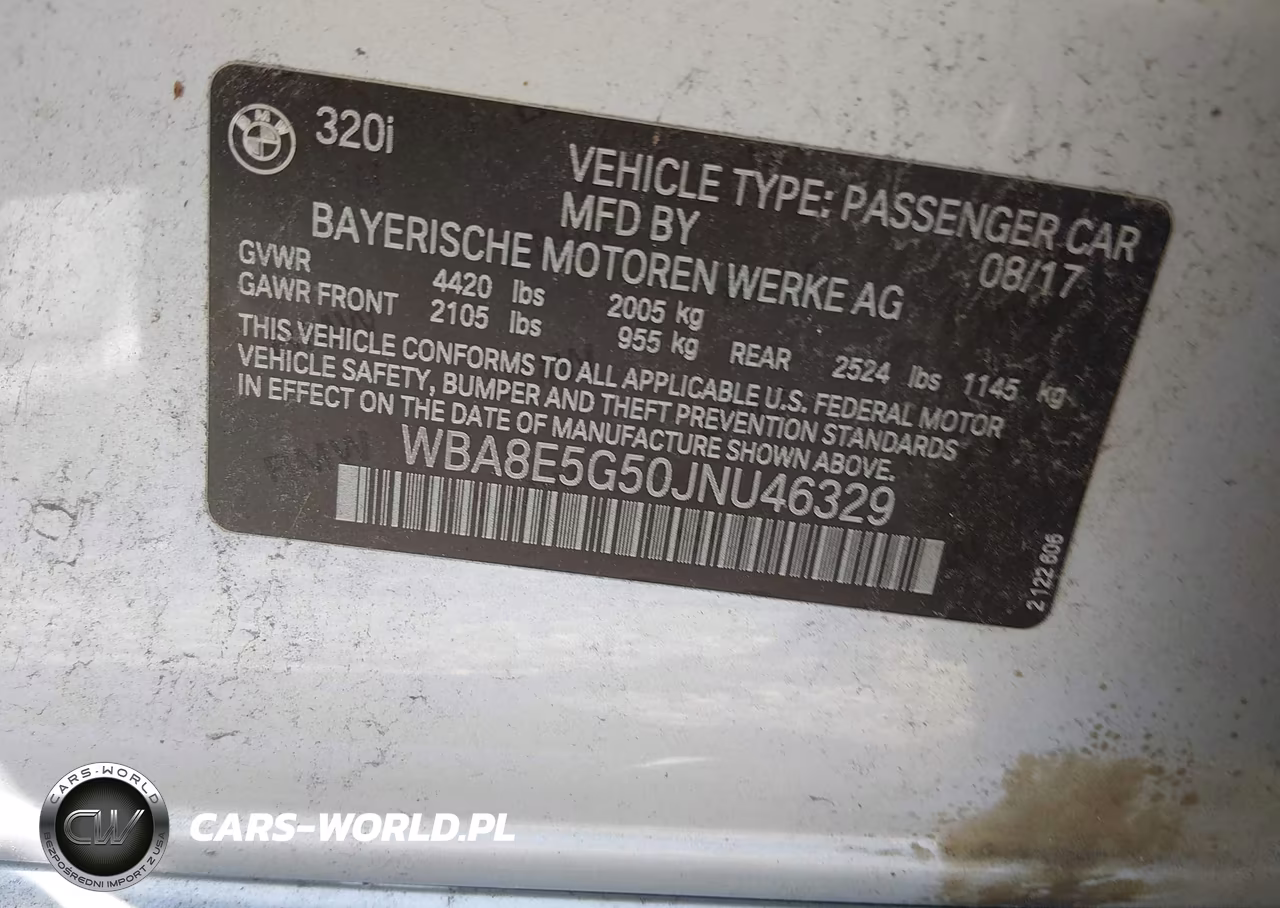 2018 BMW 320I xDrive VIN:WBA8E5G50JNU46329 - 9