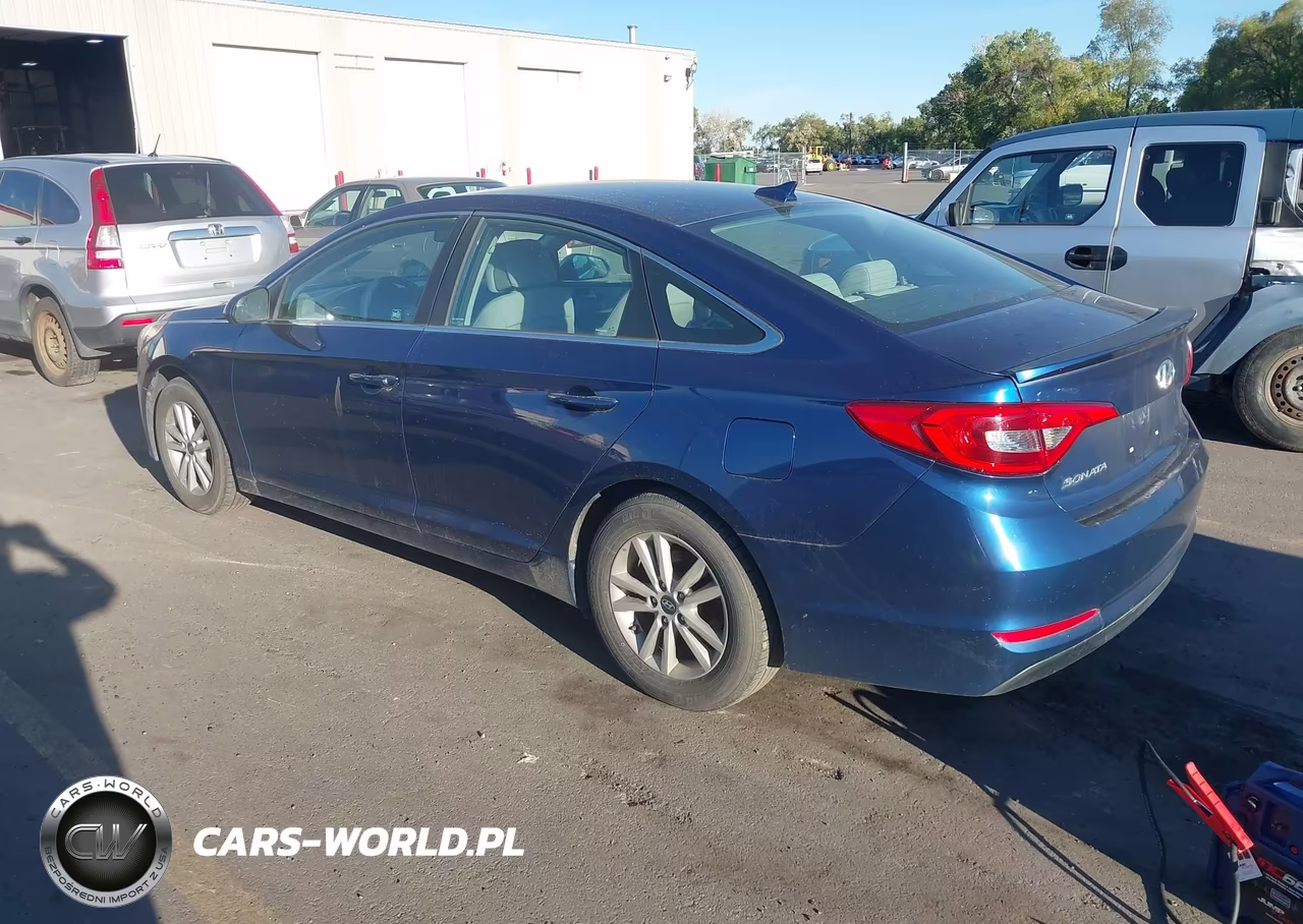 2016 Hyundai Sonata Se VIN:5NPE24AF0GH266321 - 3