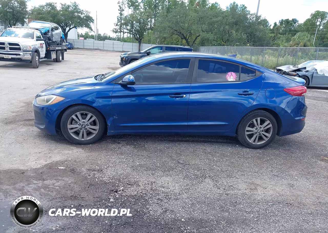 2018 Hyundai Elantra Sel VIN:5NPD84LF1JH239370 - 14