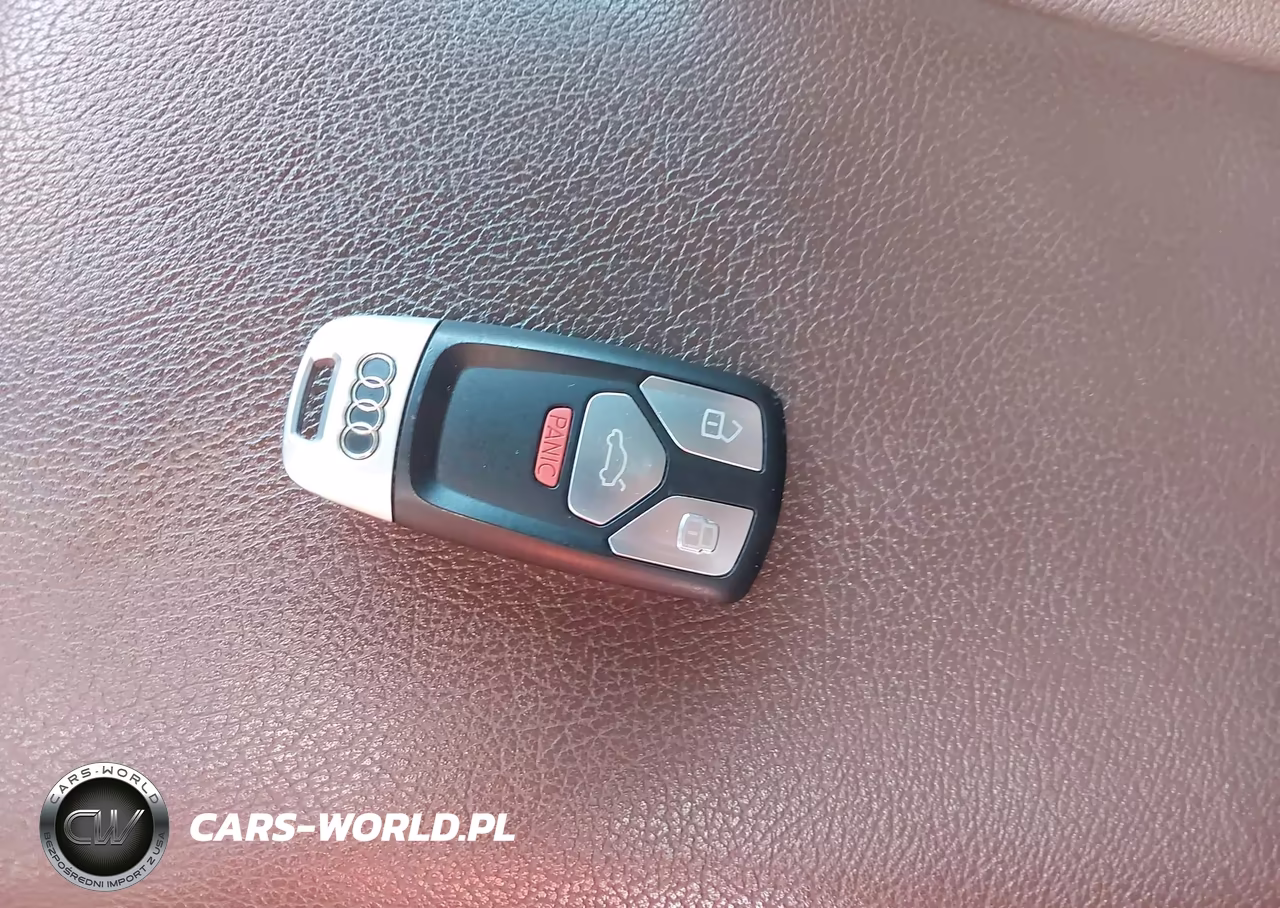 2018 Audi Q7 3.0T Premium VIN:WA1LAAF79JD032938 - 11