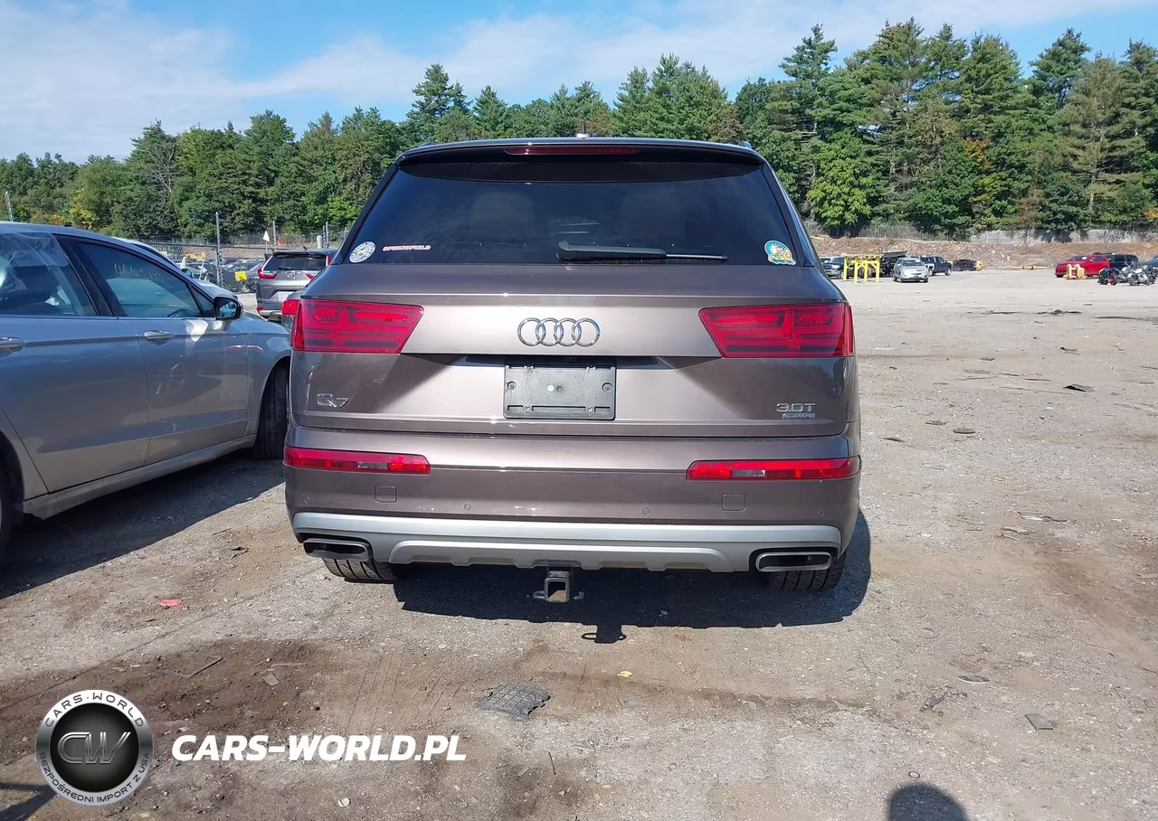 2018 Audi Q7 3.0T Premium VIN:WA1LAAF79JD032938 - 16
