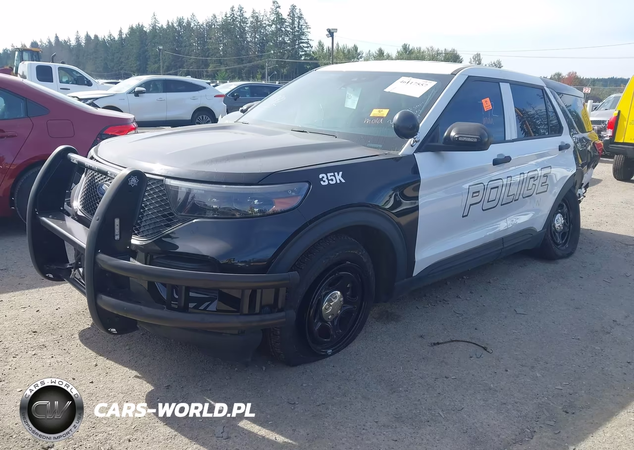 2022 Ford Police Interceptor Utility VIN:1FM5K8ABXNGB57768 - 2