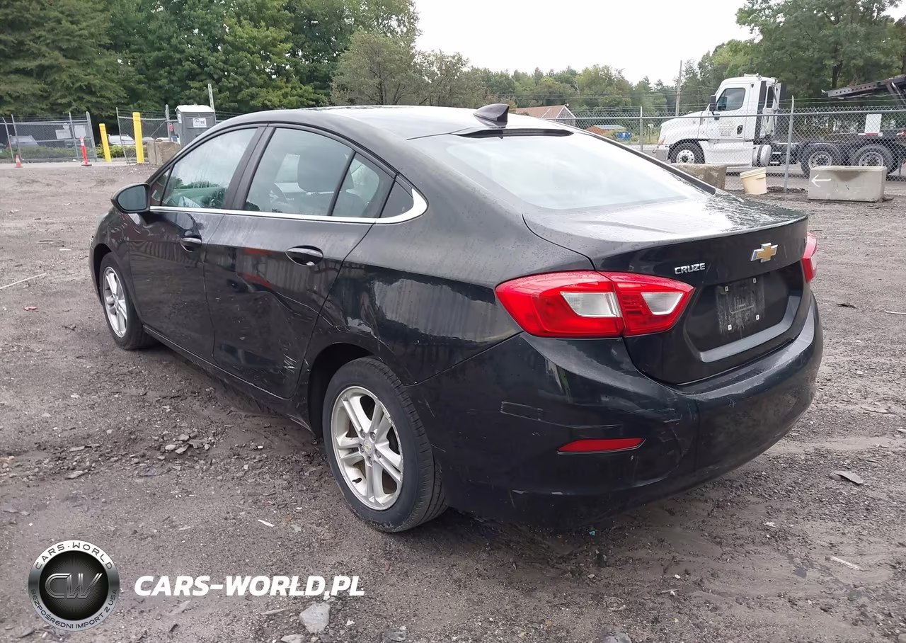 2017 Chevrolet Cruze Lt Auto VIN:1G1BE5SM1H7149133 - 3