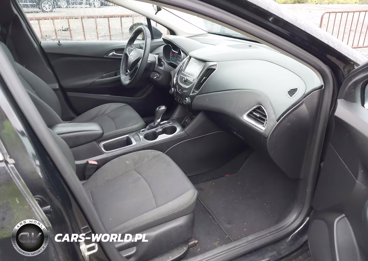 2017 Chevrolet Cruze Lt Auto VIN:1G1BE5SM1H7149133 - 5