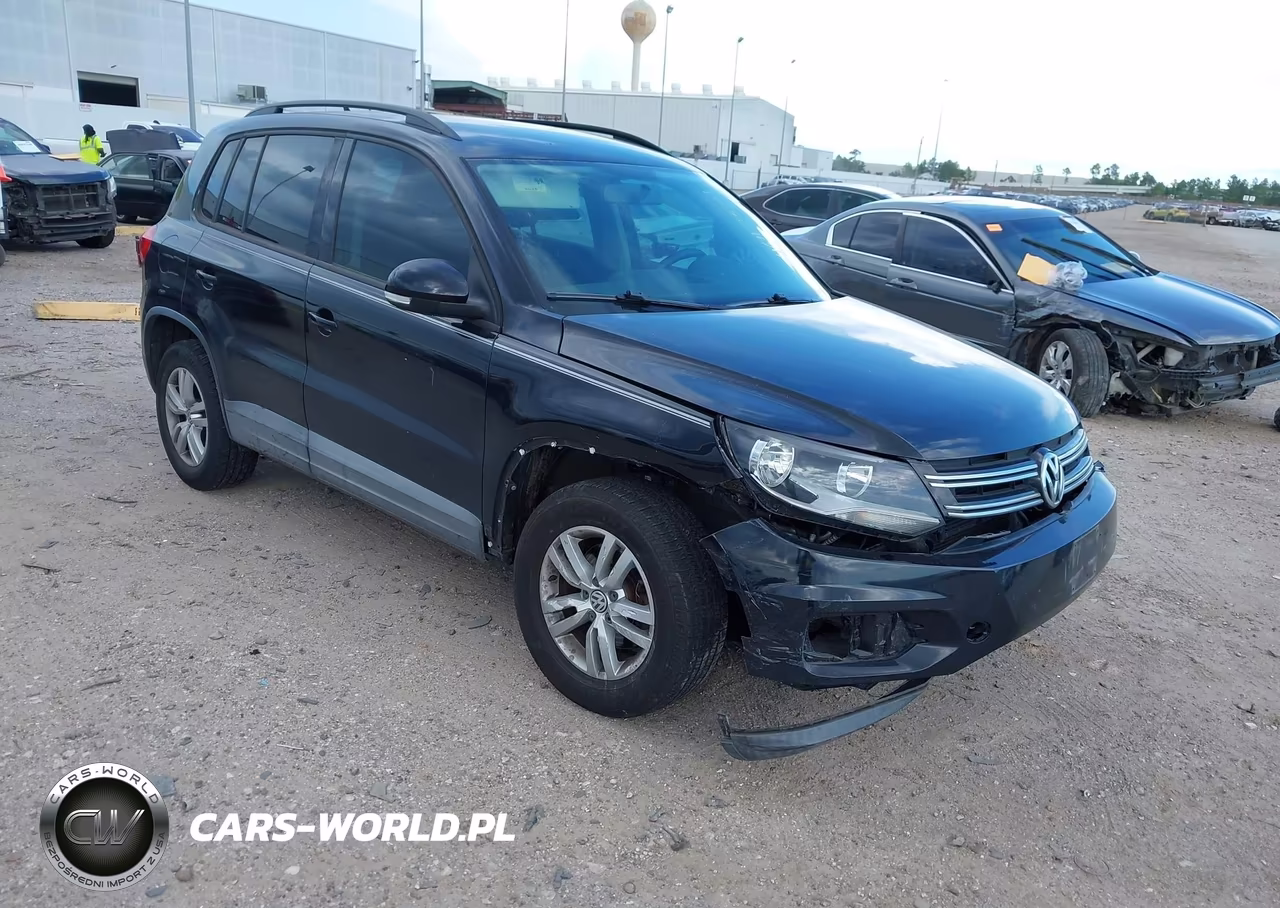 2015 Volkswagen Tiguan S VIN:WVGAV7AX7FW603538 - 1
