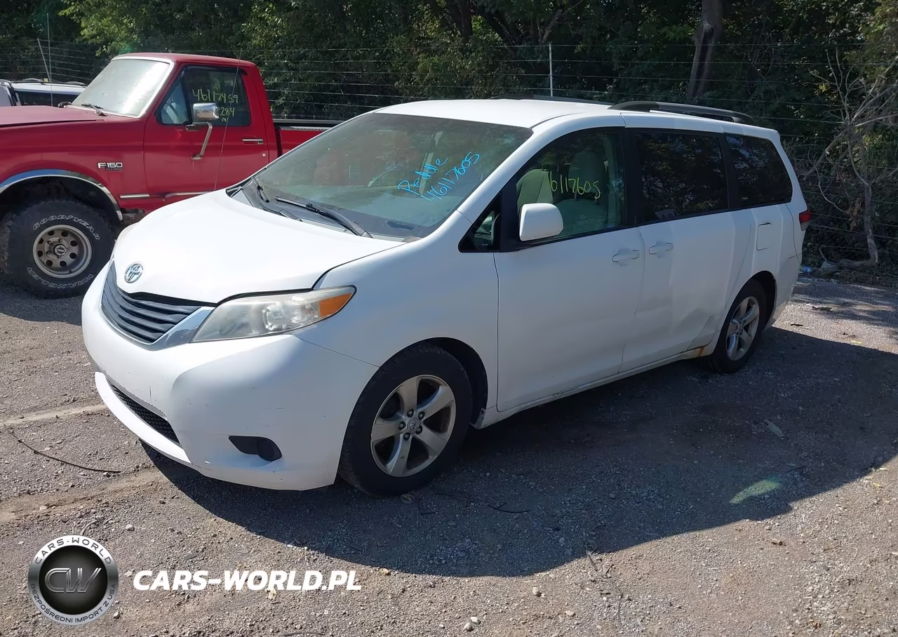 2011 Toyota Sienna Le V6 VIN:5TDKK3DC0BS041981 - 2