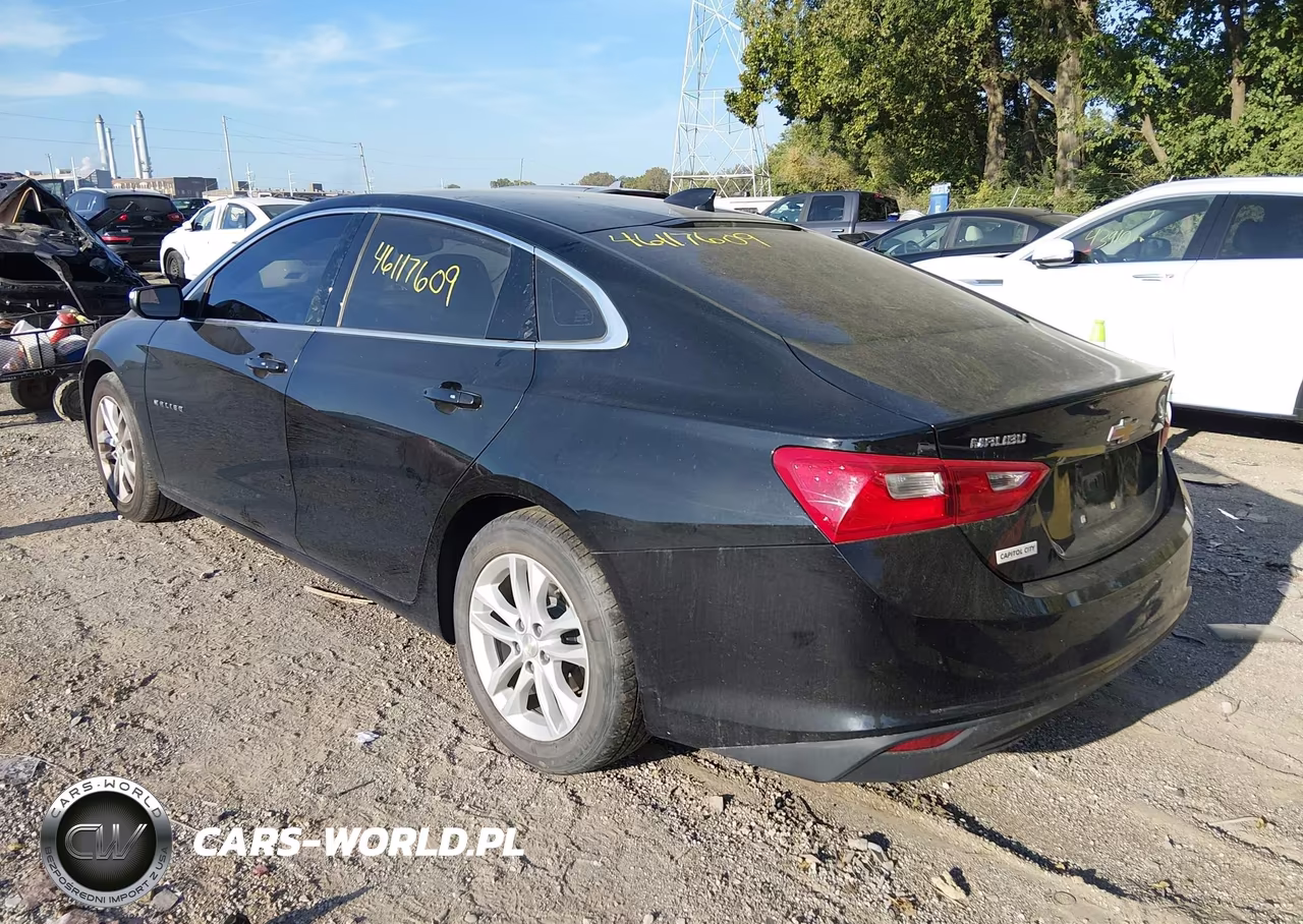 2017 Chevrolet Malibu 1Lt VIN:1G1ZE5ST5HF207627 - 3