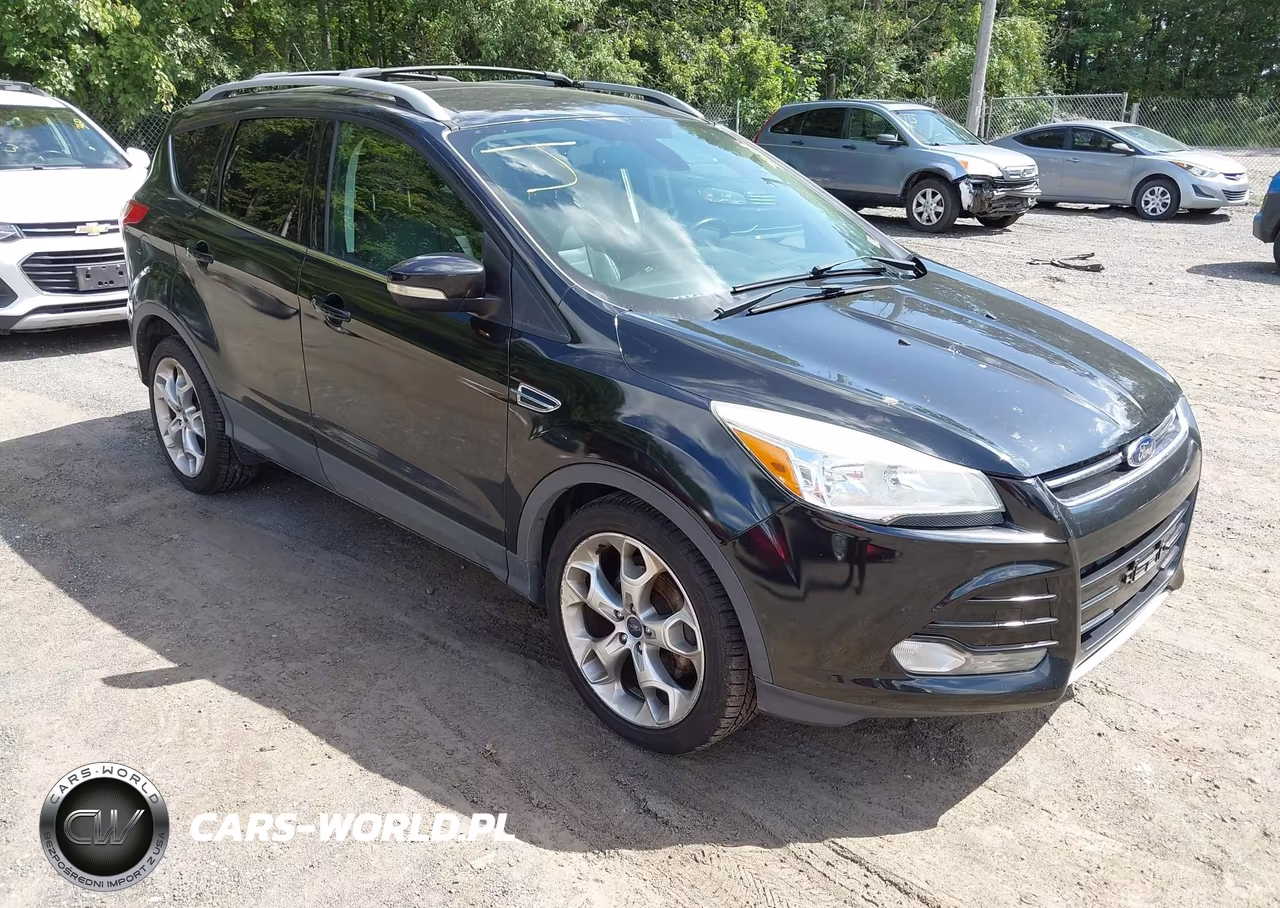 2014 Ford Escape Titanium – zdjęcie 1 z 11