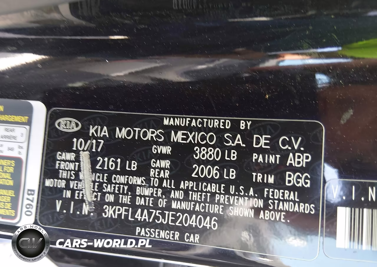 2018 Kia Forte Lx VIN:3KPFL4A75JE204046 - 9