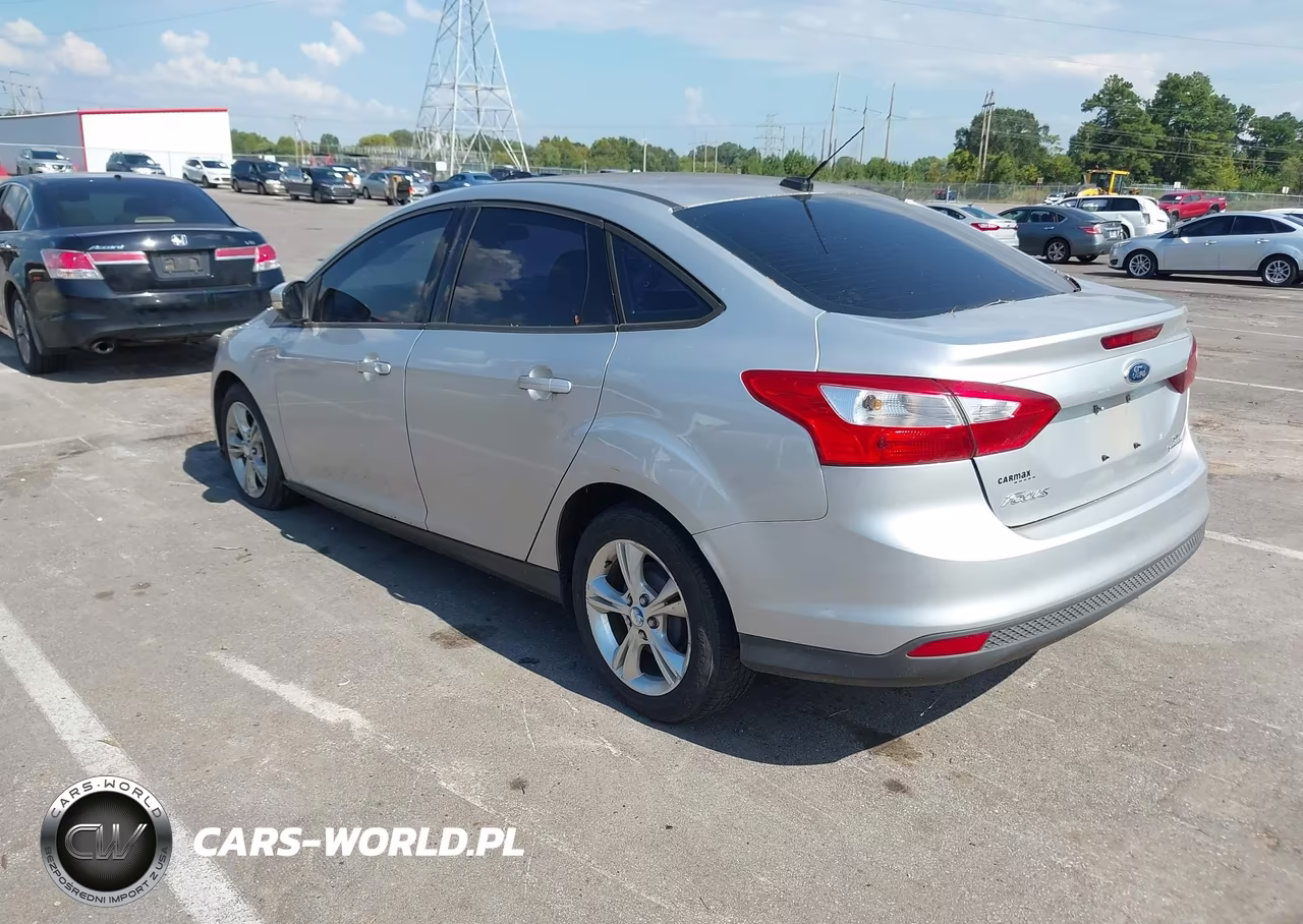 2013 Ford Focus Se VIN:1FADP3F29DL233490 - 3