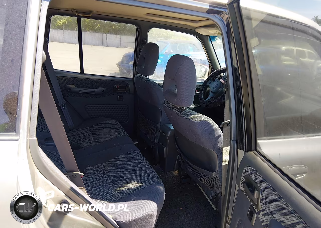 2000 Toyota Rav4 VIN:JT3HP10V4Y7164682 - 8