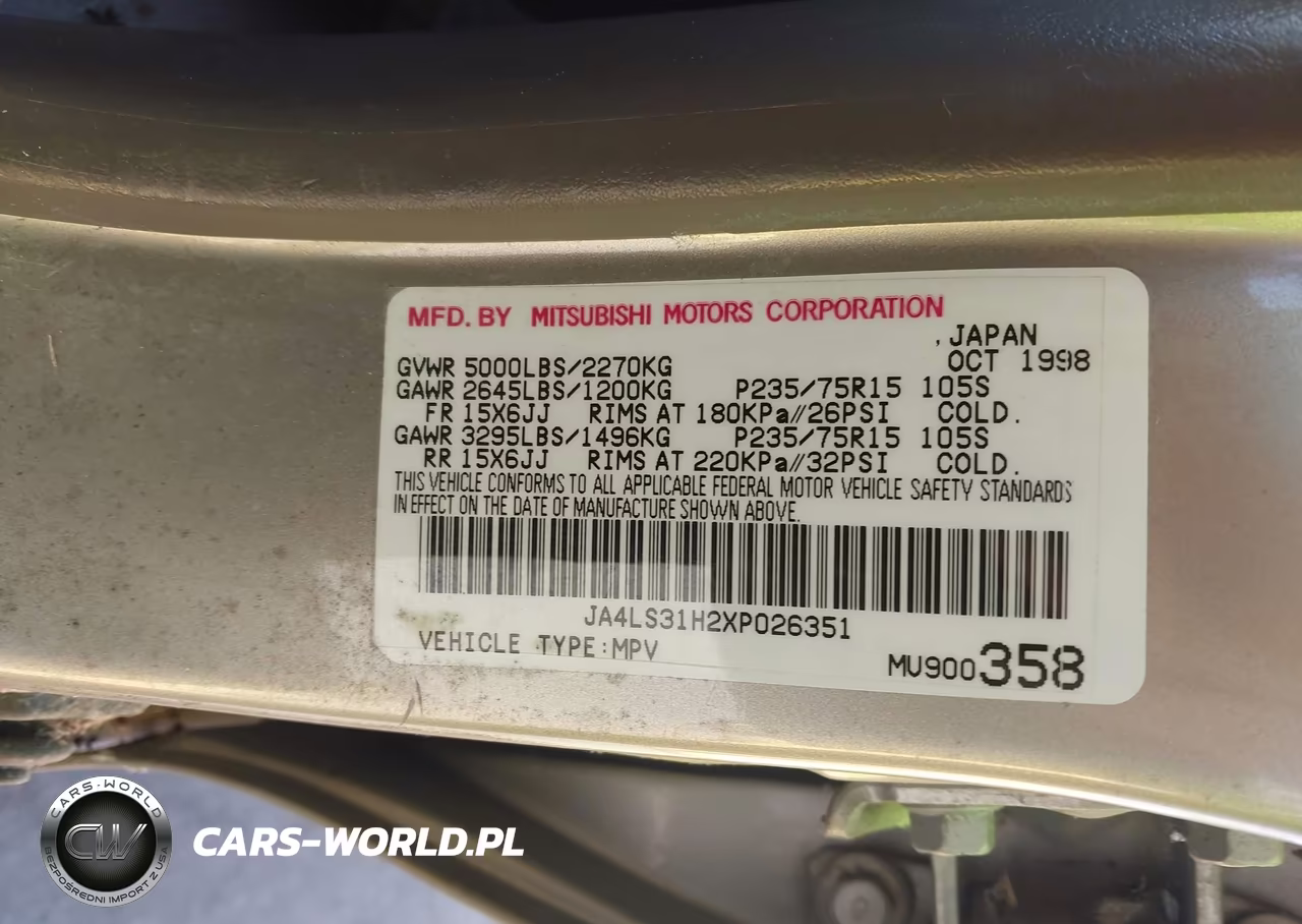 1999 Mitsubishi Montero Sport Ls-Xls VIN:JA4LS31H2XP026351 - 9