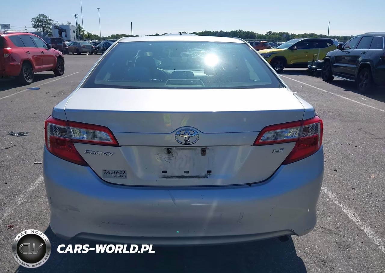 2013 Toyota Camry Le VIN:4T1BF1FK1DU643909 - 16