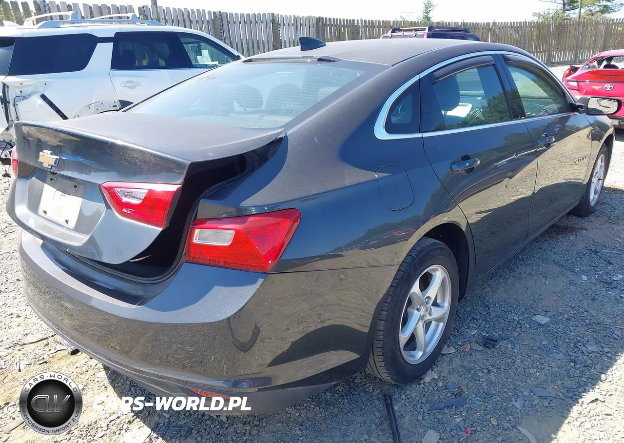 2017 Chevrolet Malibu Ls VIN:1G1ZB5ST3HF220689 - 4
