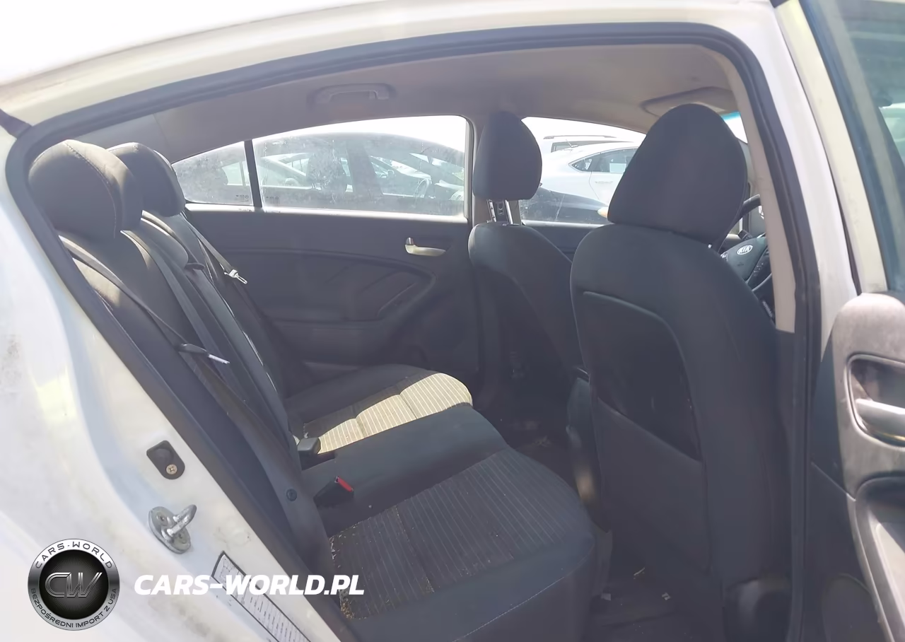2018 Kia Forte Lx VIN:3KPFL4A78JE274060 - 8