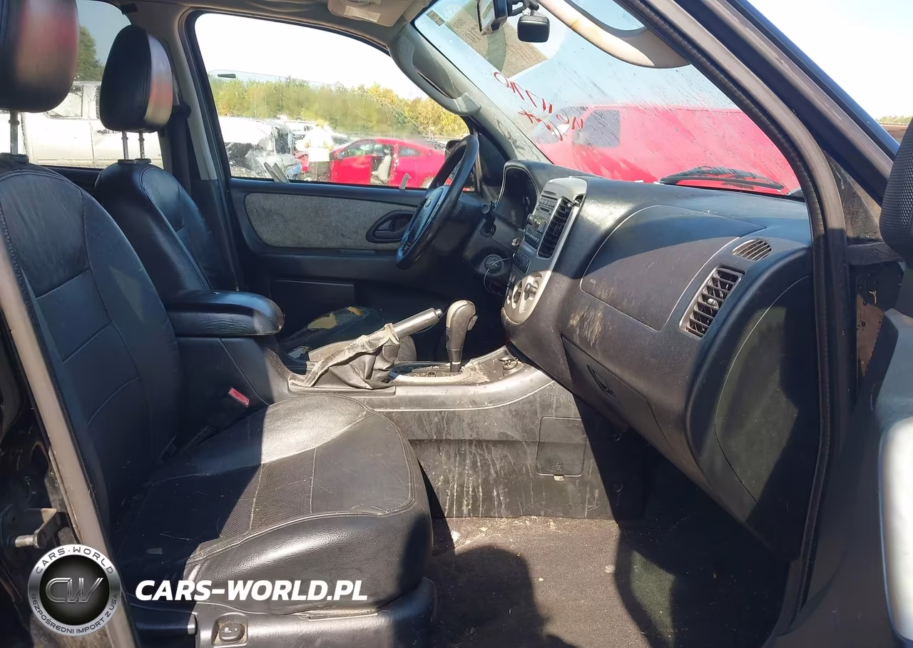 2007 Ford Escape Limited VIN:1FMCU941X7KA59379 - 5