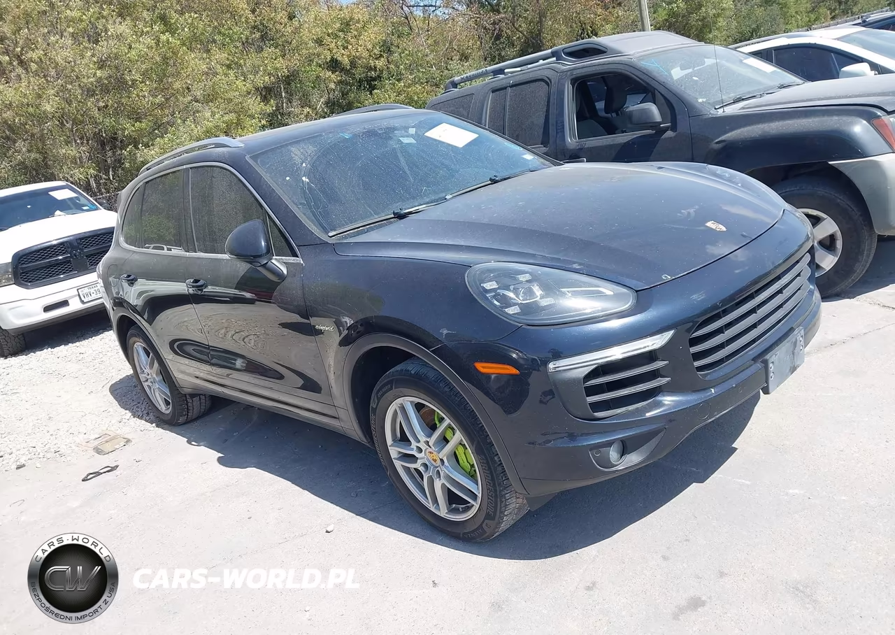 2016 Porsche Cayenne E-Hybrid S