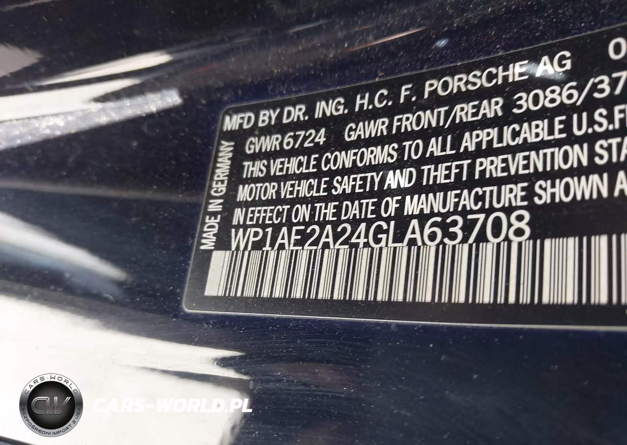 2016 Porsche Cayenne E-Hybrid S VIN:WP1AE2A24GLA63708 - 9