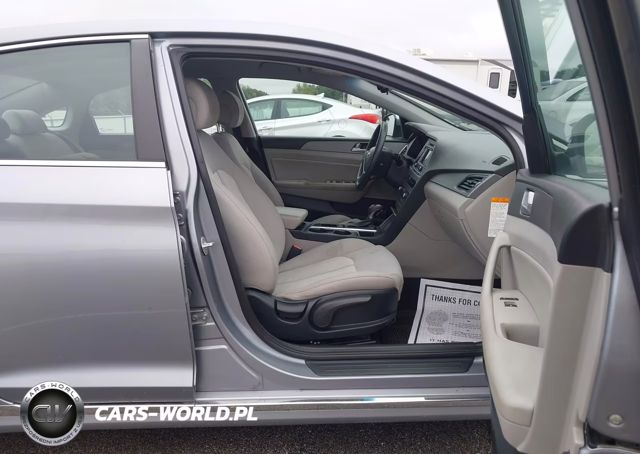 2016 Hyundai Sonata Hybrid Se VIN:KMHE24L1XGA021692 - 5