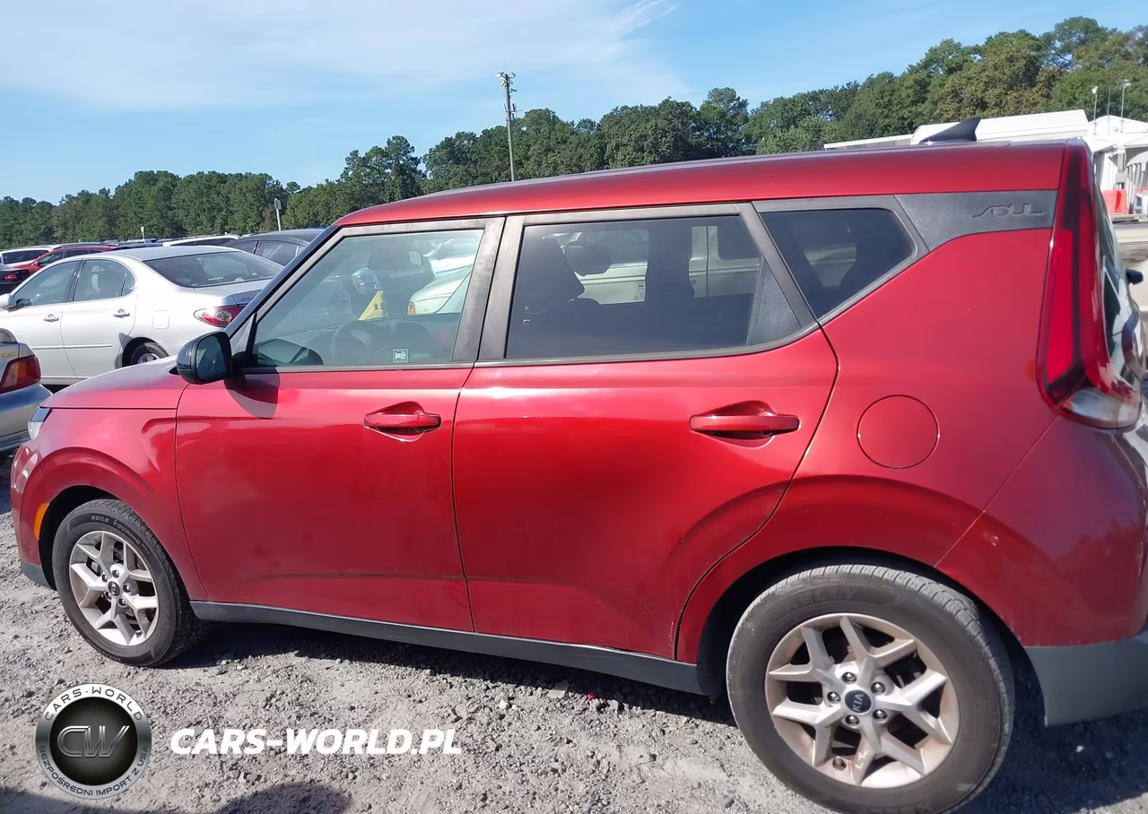 2020 Kia Soul S VIN:KNDJ23AU0L7116344 - 14