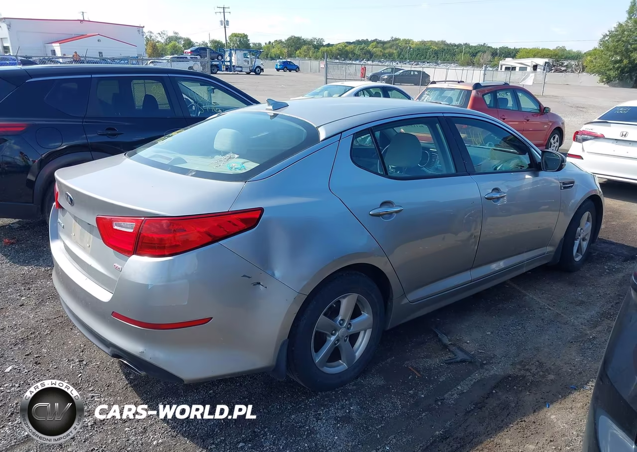 2014 Kia Optima Lx VIN:5XXGM4A74EG285474 - 4