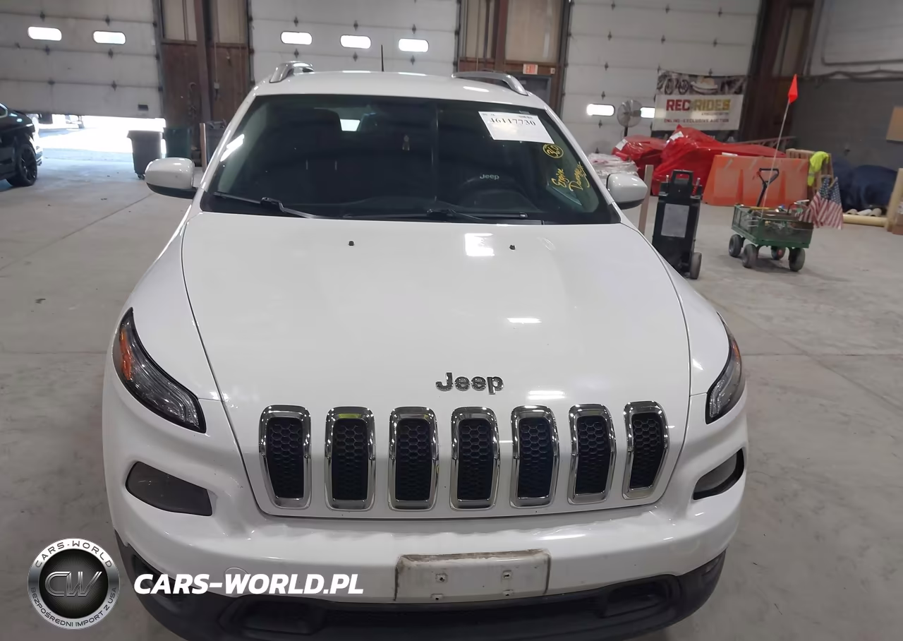 2015 Jeep Cherokee Latitude VIN:1C4PJMCB8FW528729 - 12