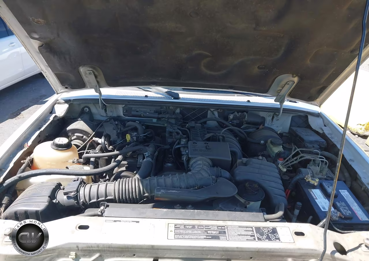 2002 Mazda B2300 VIN:4F4YR12D52TM15533 - 10
