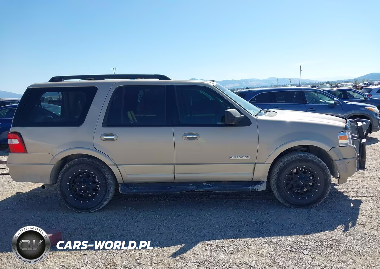 2008 Ford Expedition Xlt VIN:1FMFU16548LA32706 - 13