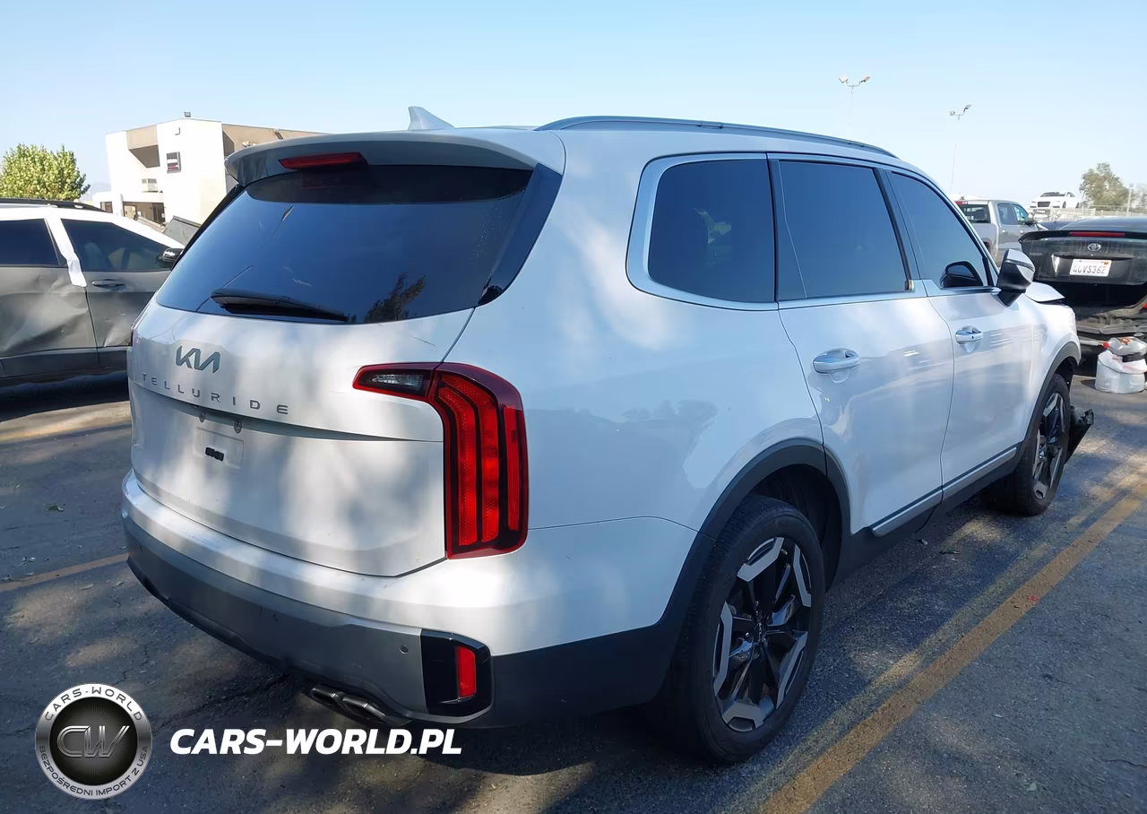 2023 Kia Telluride S VIN:5XYP64GC0PG346588 - 4