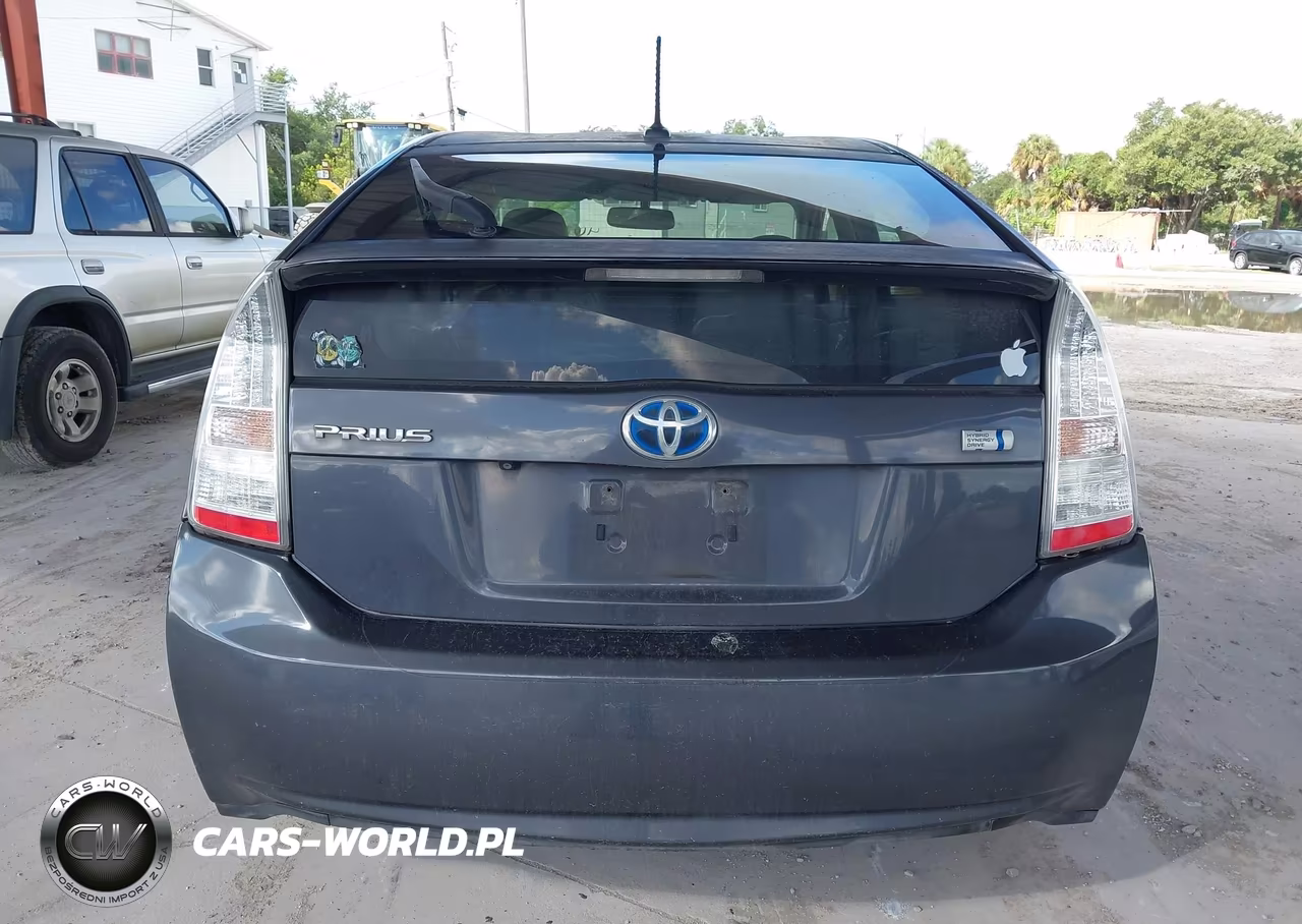 2011 Toyota Prius Five VIN:JTDKN3DU3B1372003 - 16