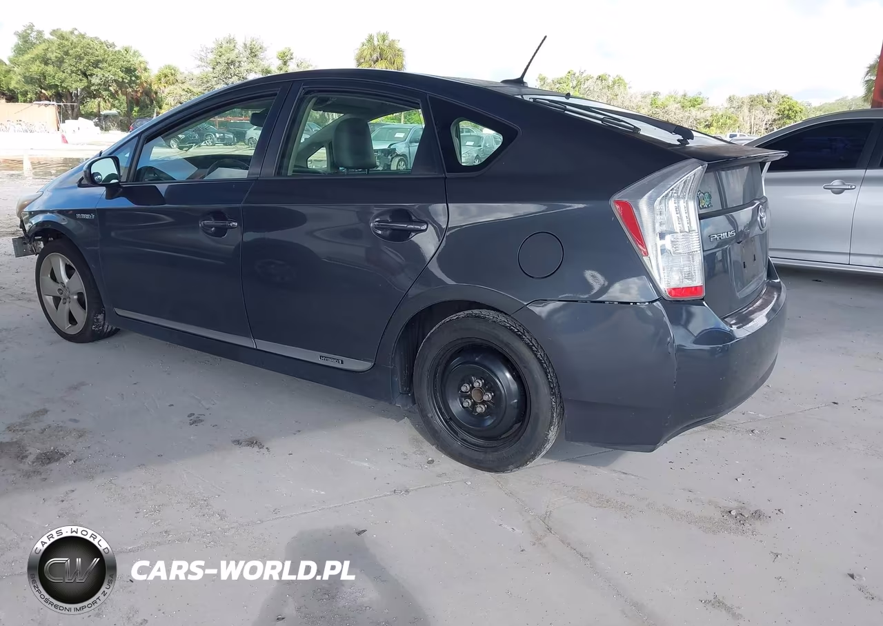 2011 Toyota Prius Five VIN:JTDKN3DU3B1372003 - 3