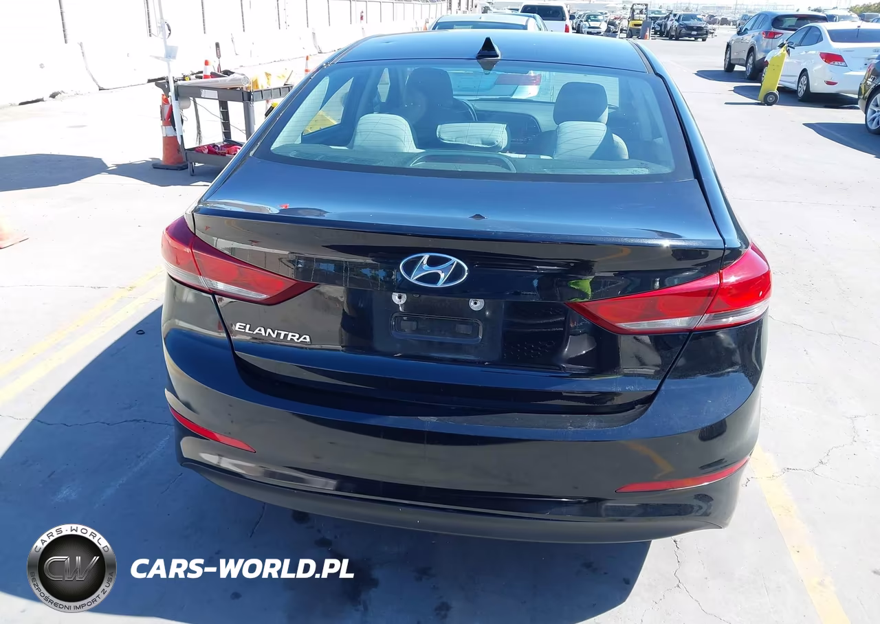 2018 Hyundai Elantra Sel VIN:5NPD84LF5JH220935 - 16