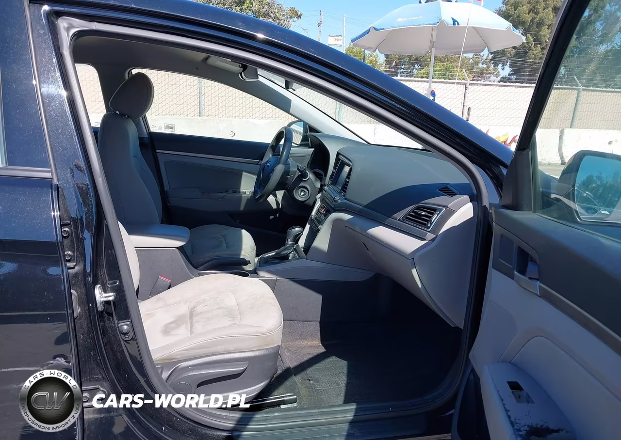 2018 Hyundai Elantra Sel VIN:5NPD84LF5JH220935 - 5