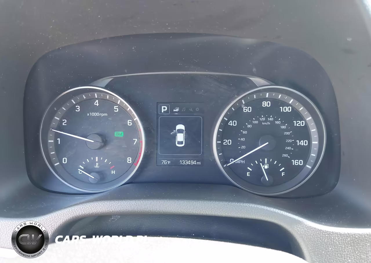 2018 Hyundai Elantra Sel VIN:5NPD84LF5JH220935 - 7
