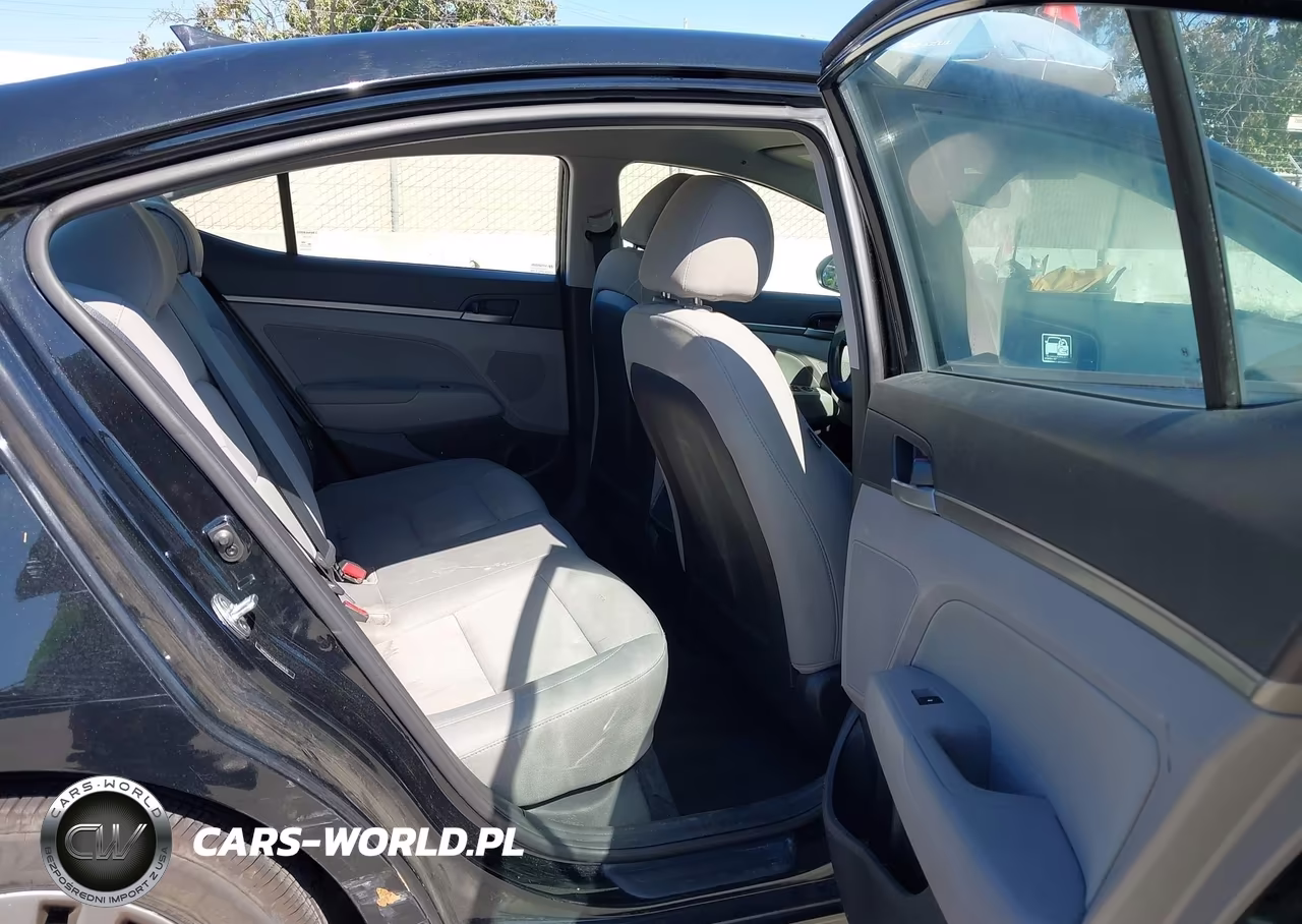 2018 Hyundai Elantra Sel VIN:5NPD84LF5JH220935 - 8