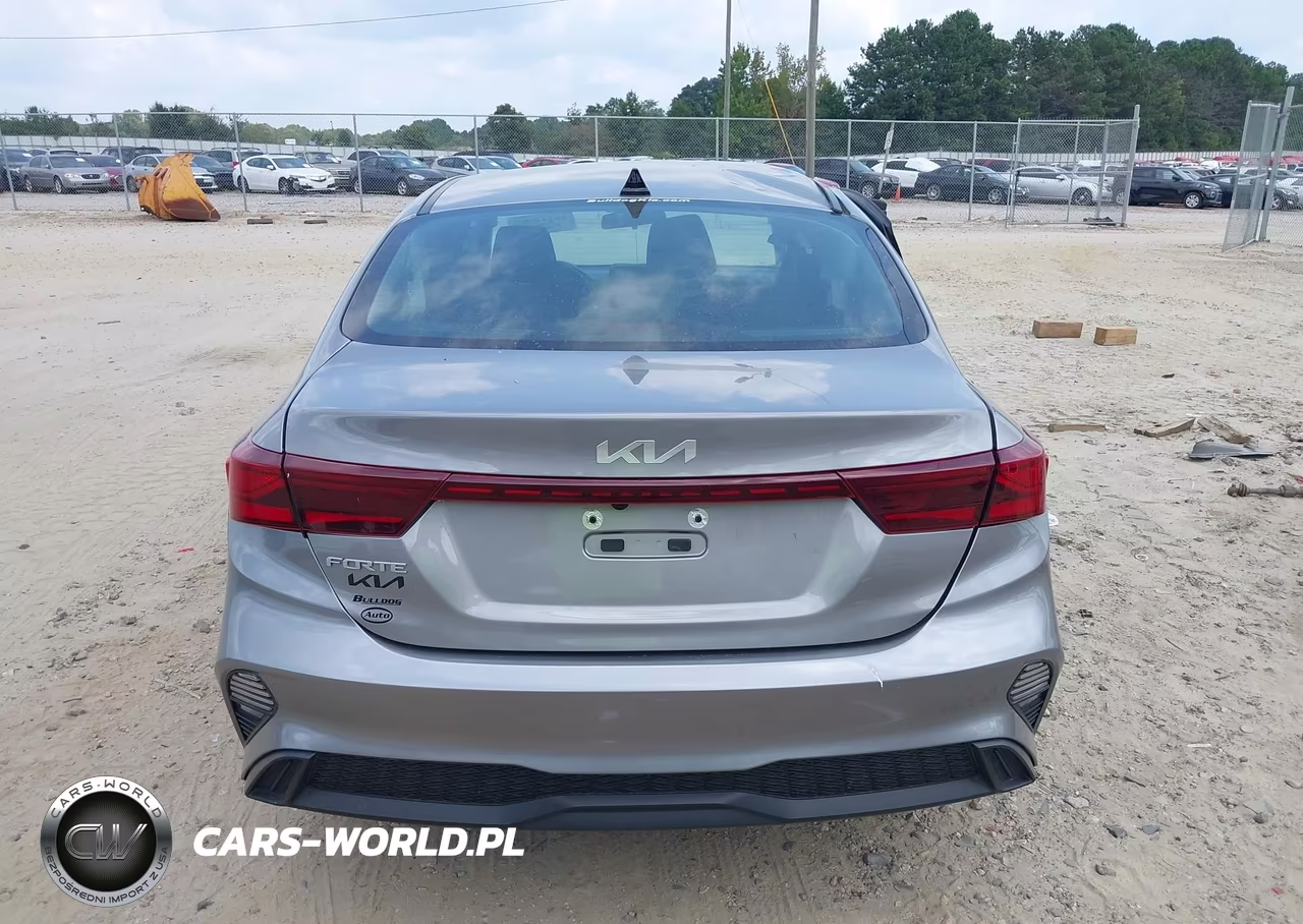 2023 Kia Forte Lxs VIN:3KPF24AD0PE604811 - 17