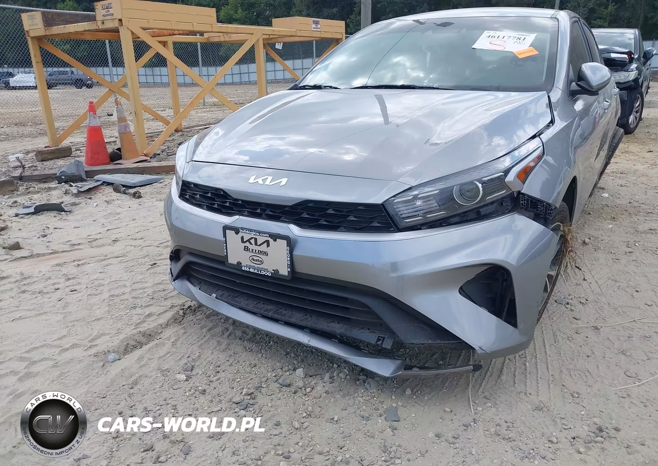 2023 Kia Forte Lxs VIN:3KPF24AD0PE604811 - 19