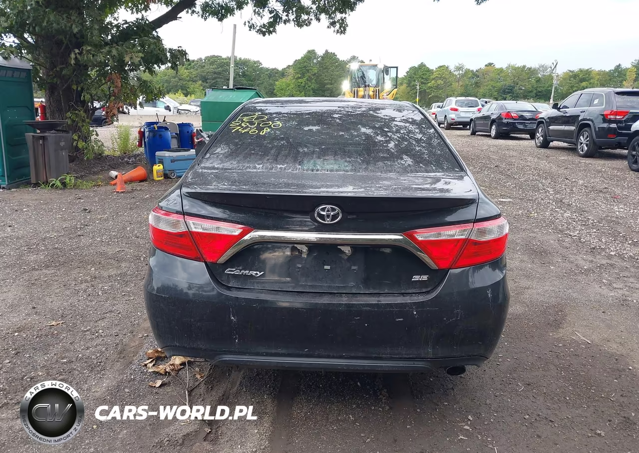 2015 Toyota Camry Se VIN:4T1BF1FK9FU980105 - 15