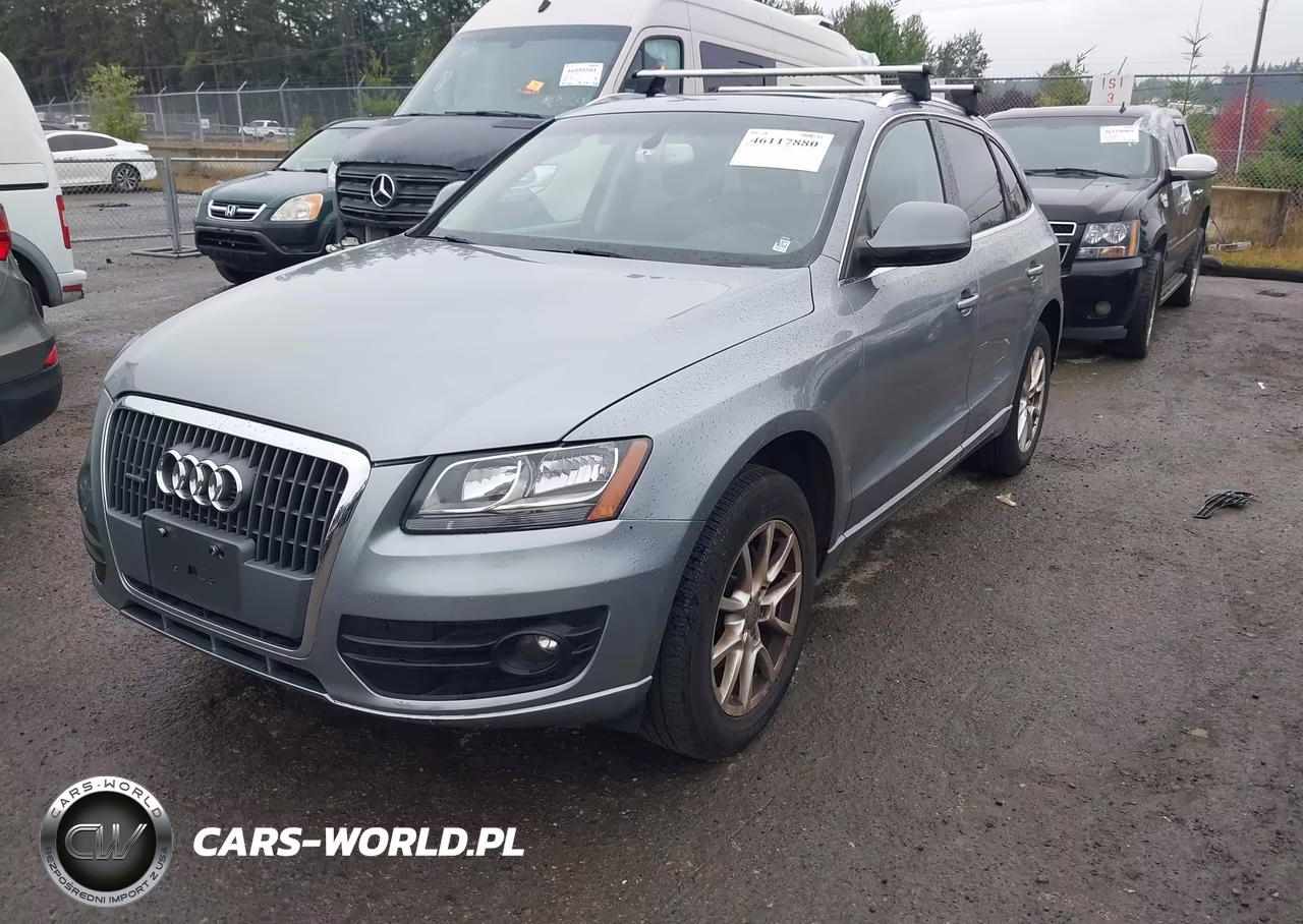 2011 Audi Q5 2.0T Premium VIN:WA1CFAFP5BA009144 - 2
