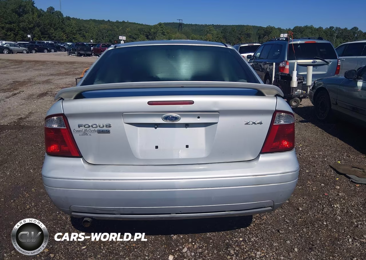 2005 Ford Focus Zx4 VIN:1FAFP34N05W285936 - 16
