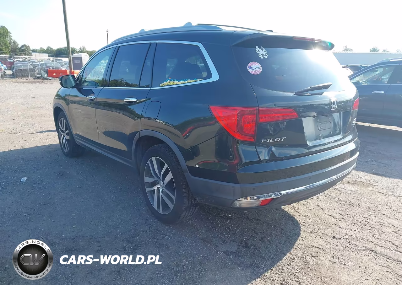 2016 Honda Pilot Touring VIN:5FNYF6H96GB094503 - 3