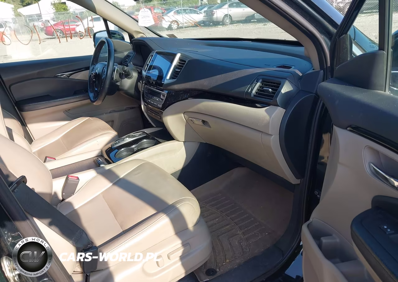 2016 Honda Pilot Touring VIN:5FNYF6H96GB094503 - 5