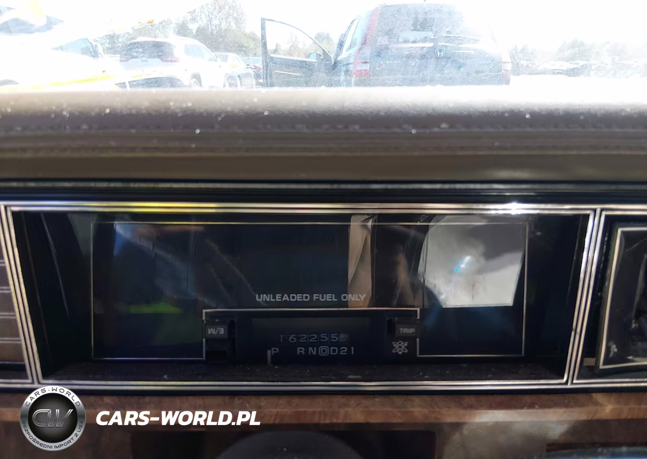 1985 Oldsmobile Toronado Brougham VIN:1G3EZ57Y4FE313472 - 7
