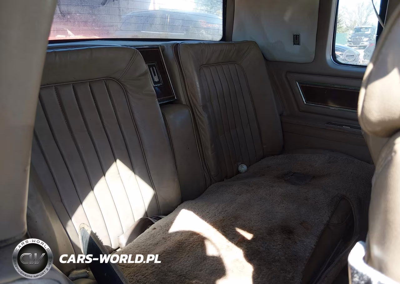 1985 Oldsmobile Toronado Brougham VIN:1G3EZ57Y4FE313472 - 8