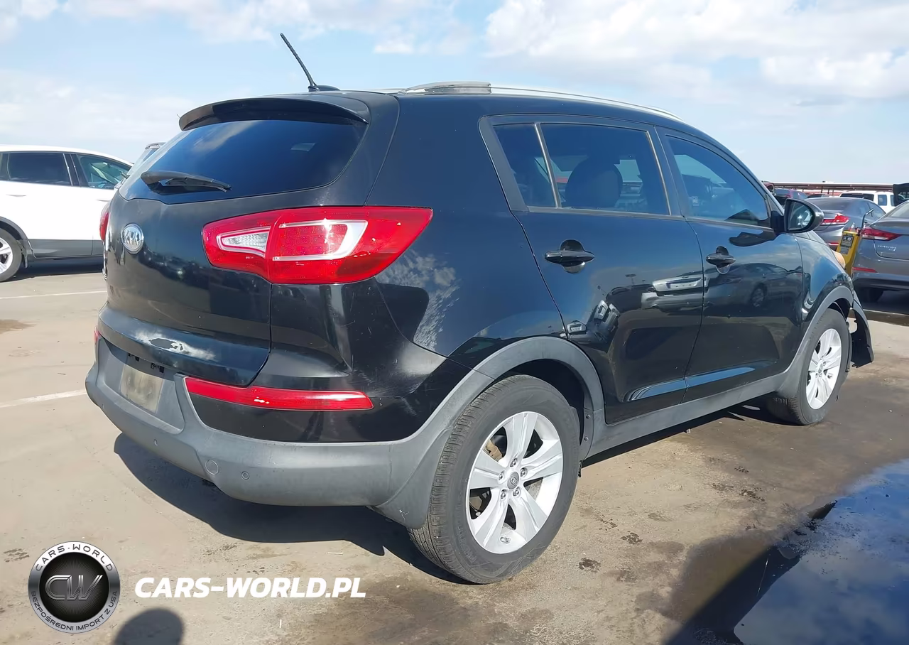 2011 Kia Sportage Lx VIN:KNDPB3A25B7100986 - 4