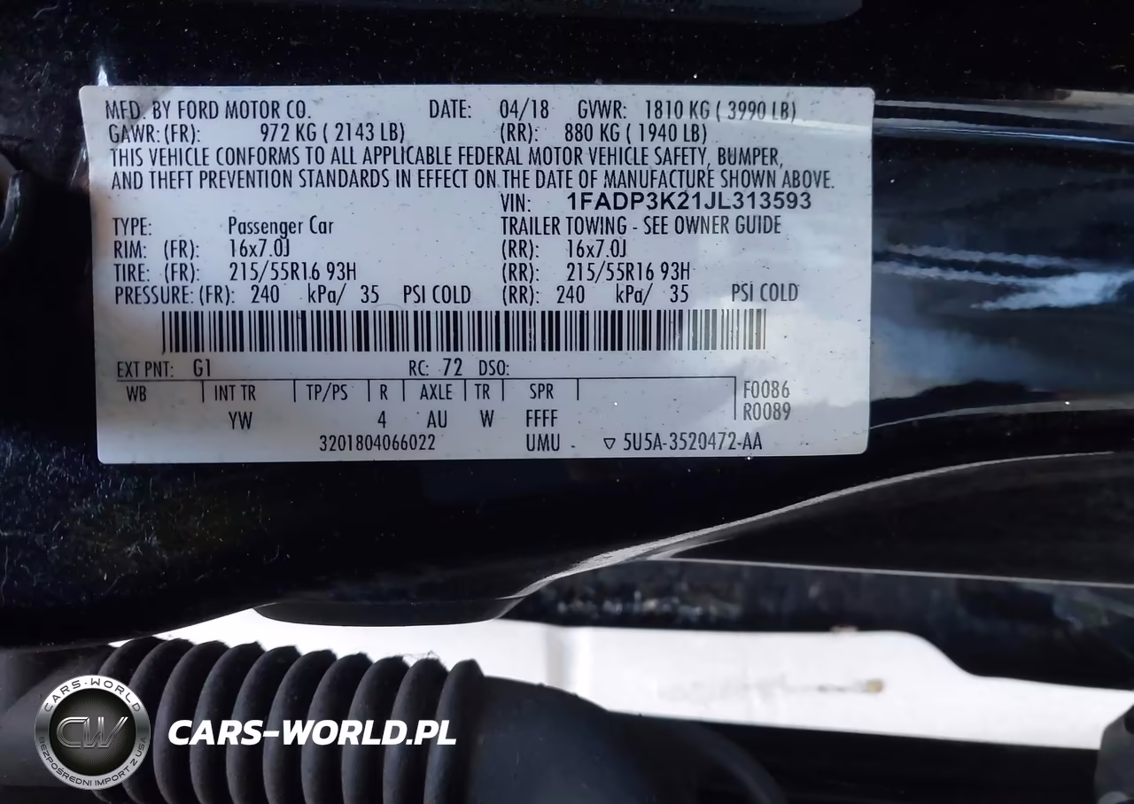 2018 Ford Focus Se VIN:1FADP3K21JL313593 - 9