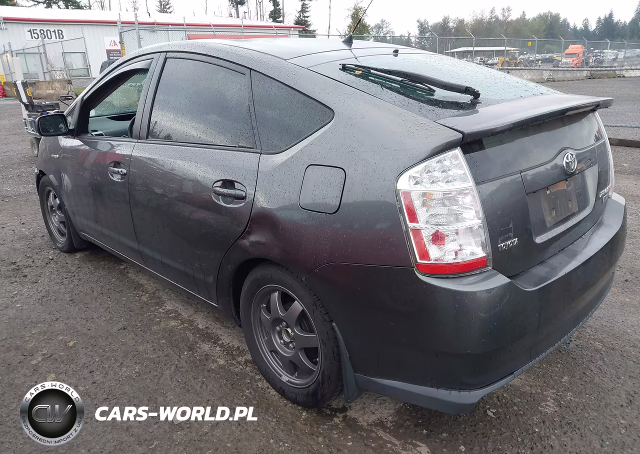 2007 Toyota Prius Touring VIN:JTDKB20U473235723 - 3