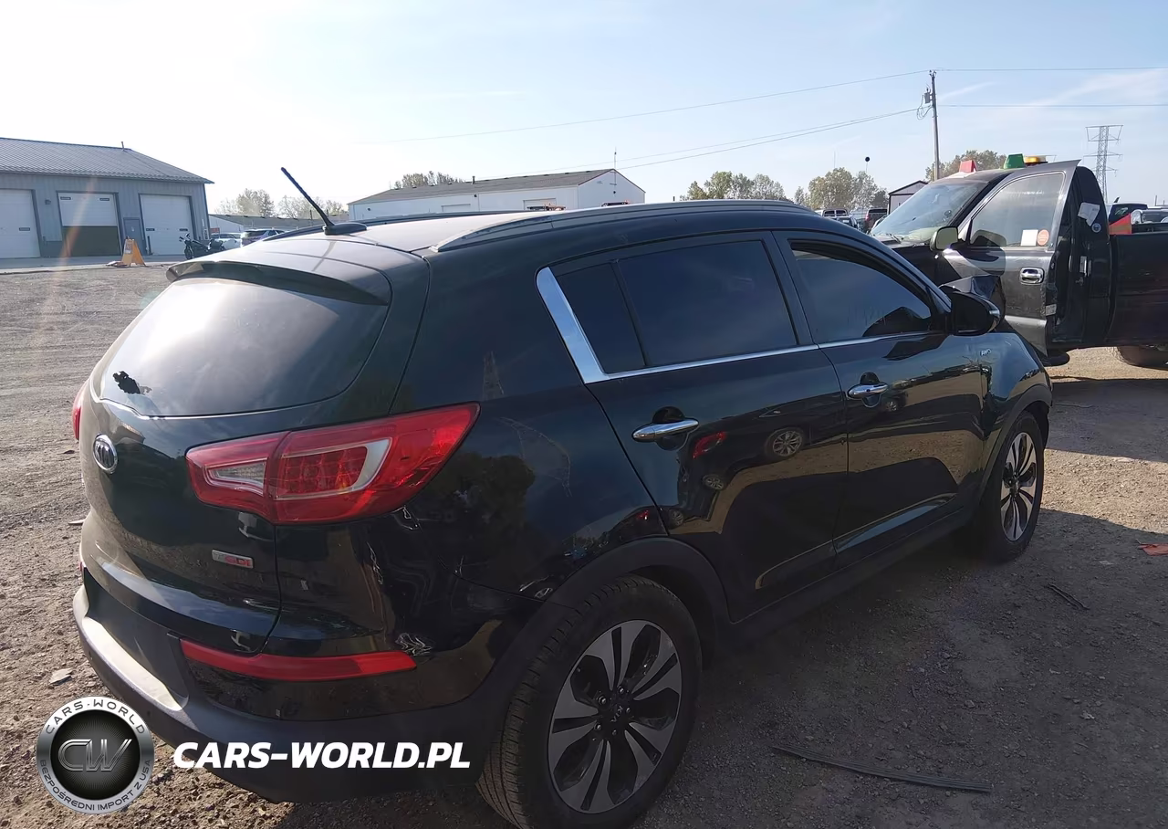 2011 Kia Sportage Sx VIN:KNDPCCA67B7120026 - 4