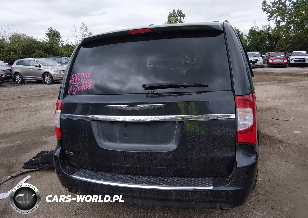 2012 Chrysler Town & Country Touring VIN:2C4RC1BG4CR410017 - 16