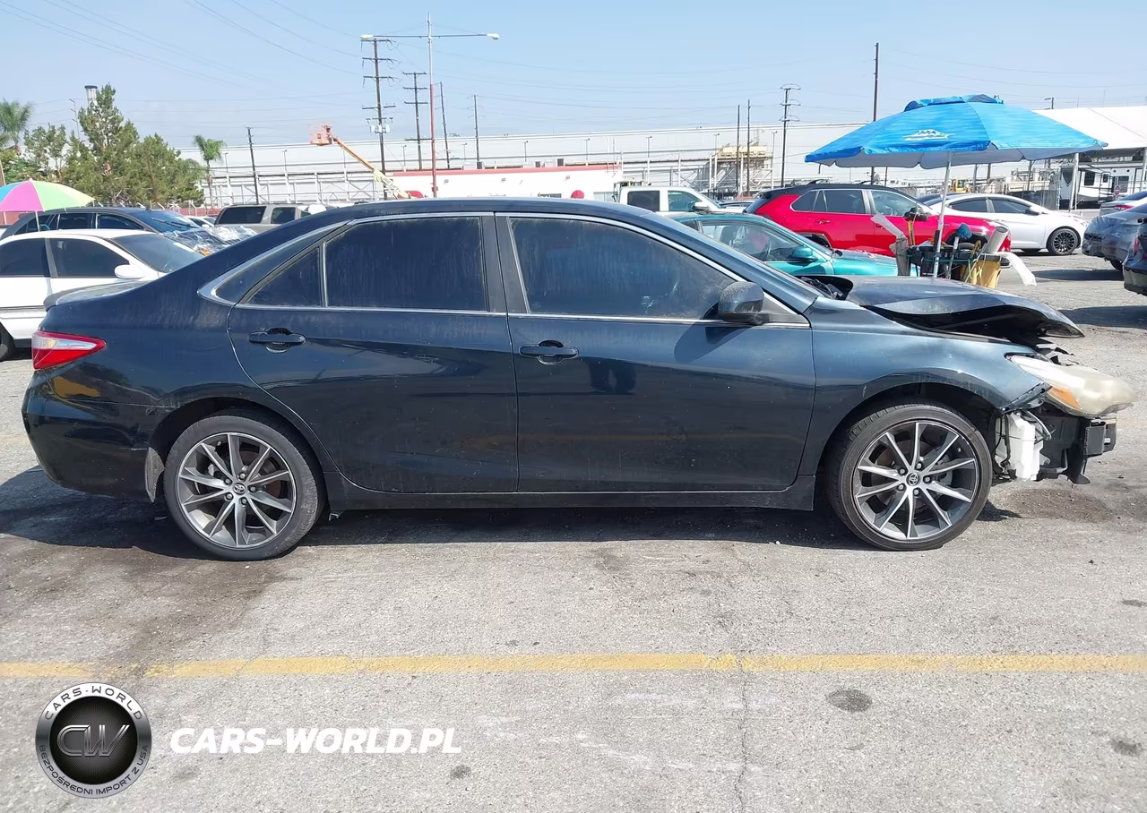 2015 Toyota Camry Xse VIN:4T1BF1FK9FU477187 - 14